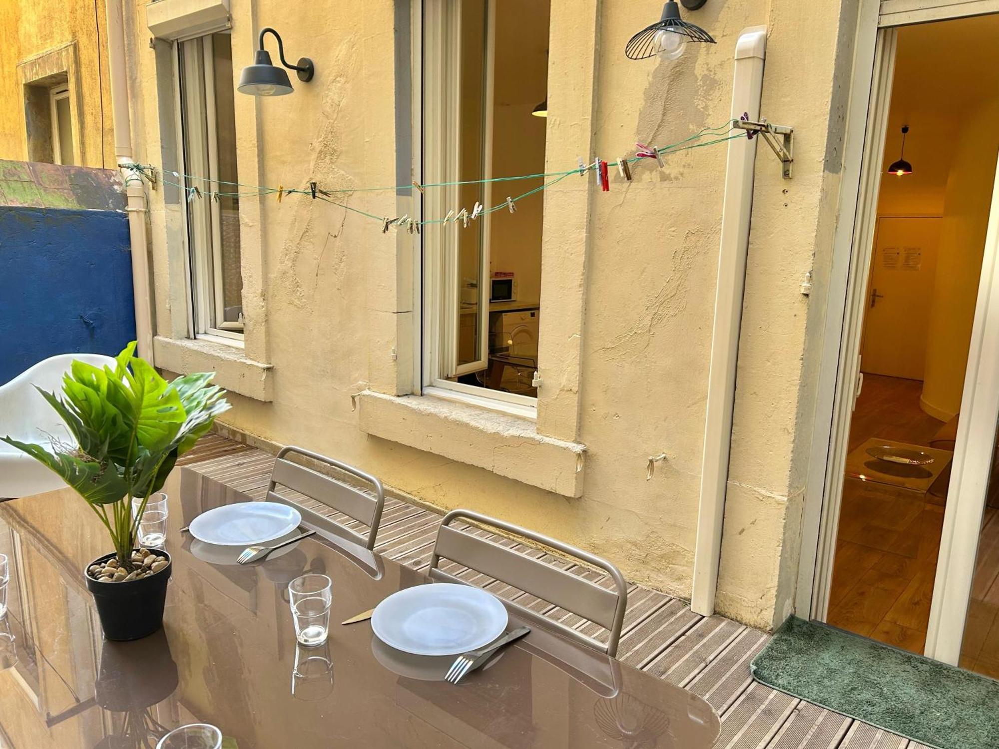 Chez Marie Et Romain- Appartement De Charme Au Coeur De La Joliette Proche Panier Centre Ville Marseille Exteriér fotografie